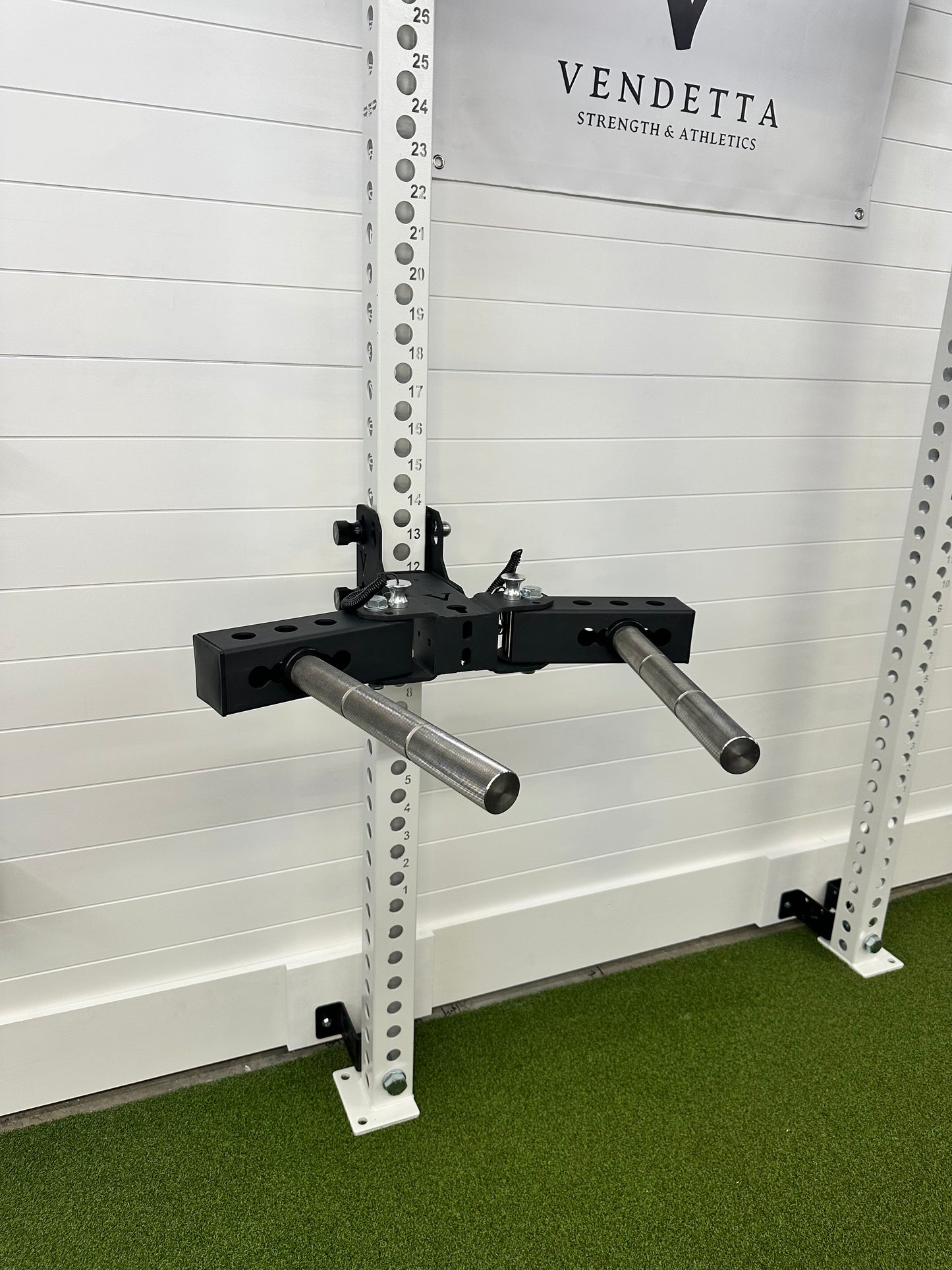 OMEGA™ Adjustable Dip Attachment